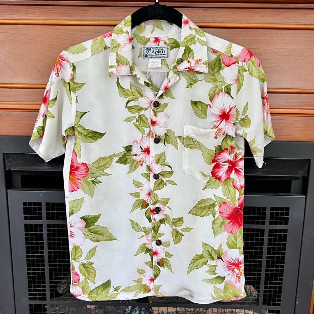 Boys Original Avanti Floral Hibiscus 🌺 Short Sleeve Shirt Made in Hawaii ~ XL